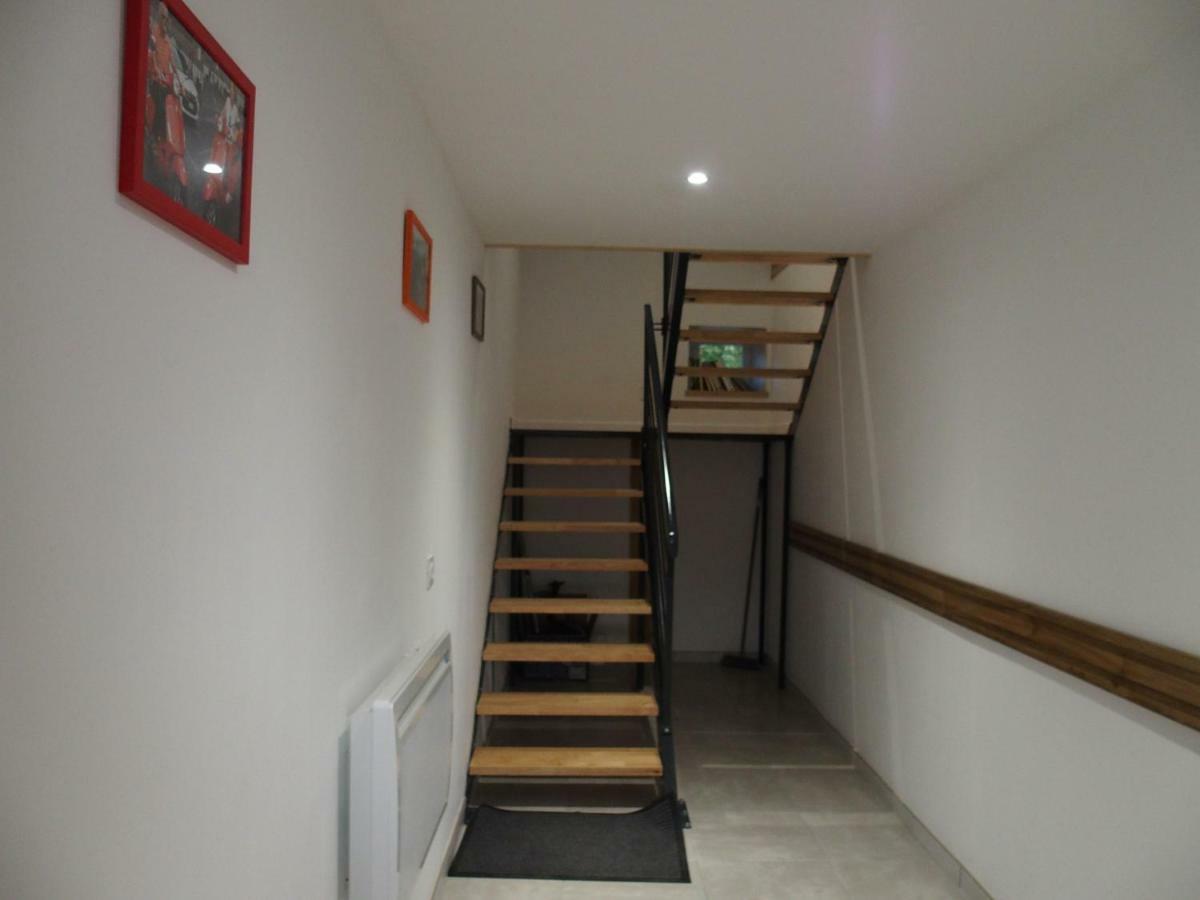 Appartamento Git' De Pom' Saint-Romain-de-Lerps Esterno foto